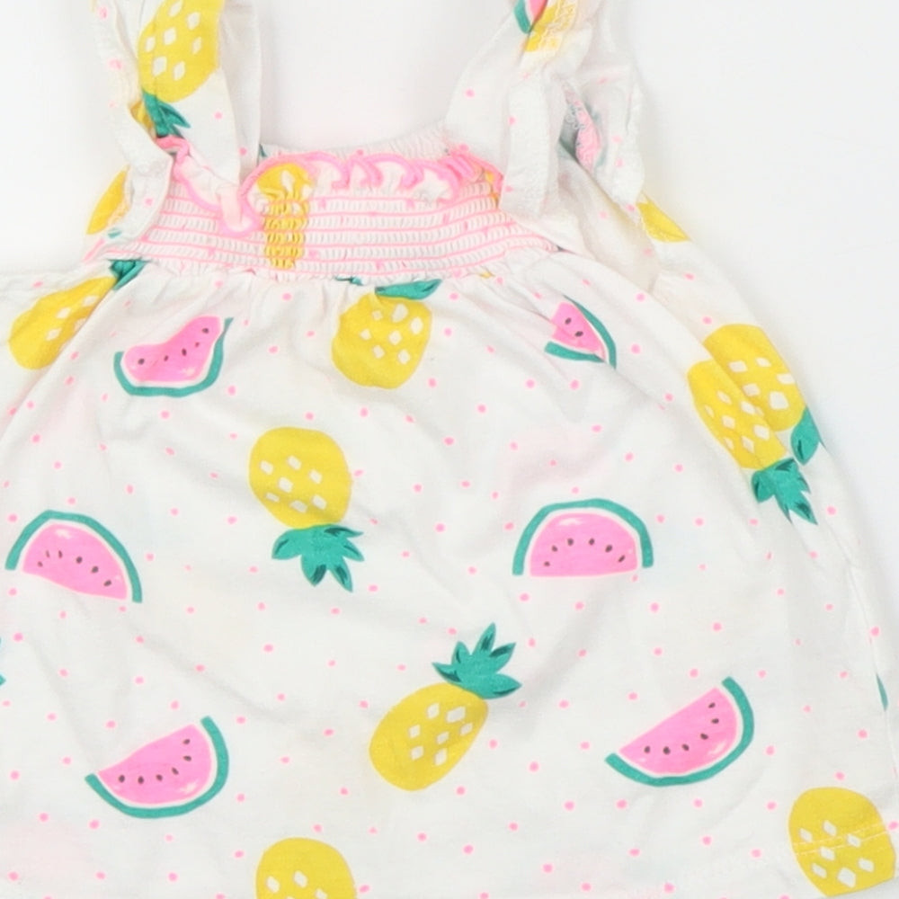Preworn Girls White Basic Blouse Size 3-6 Months - Pineapple