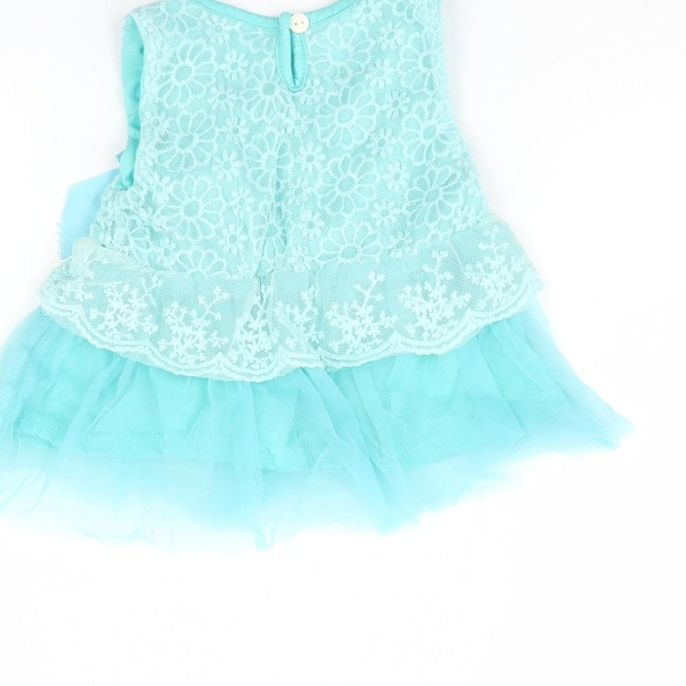 Preworn Girls Green Fit & Flare Size 2 Years