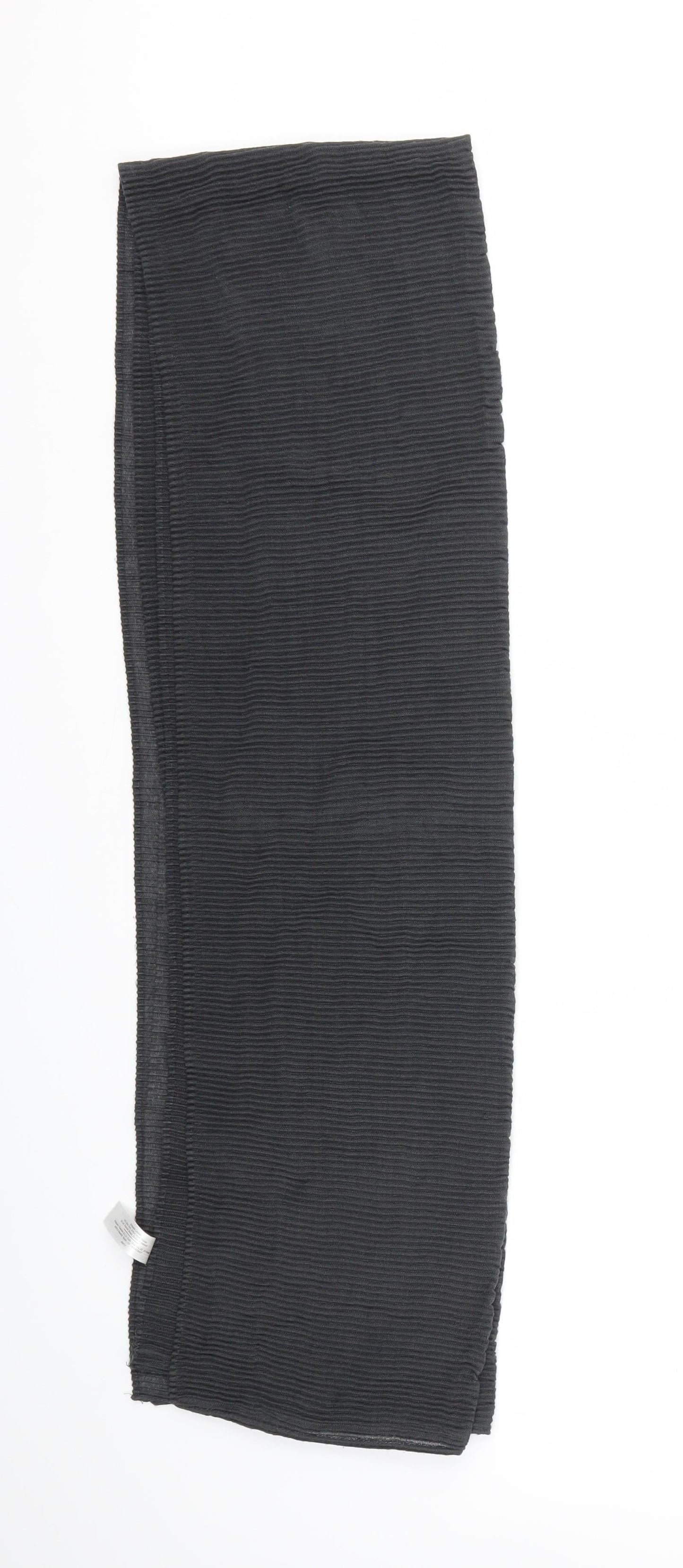 Preworn Womens Grey Scarf