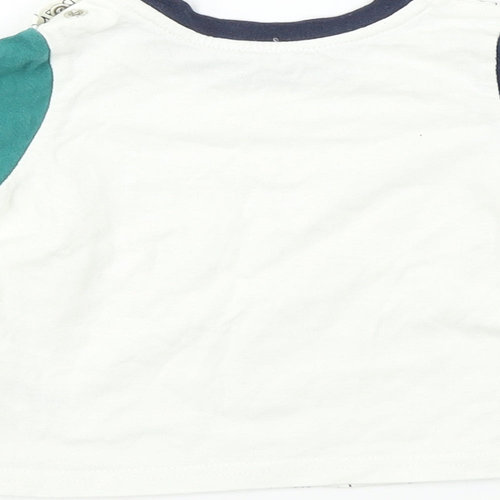 Nutmeg Baby White Basic T-Shirt Size 6-9 Months