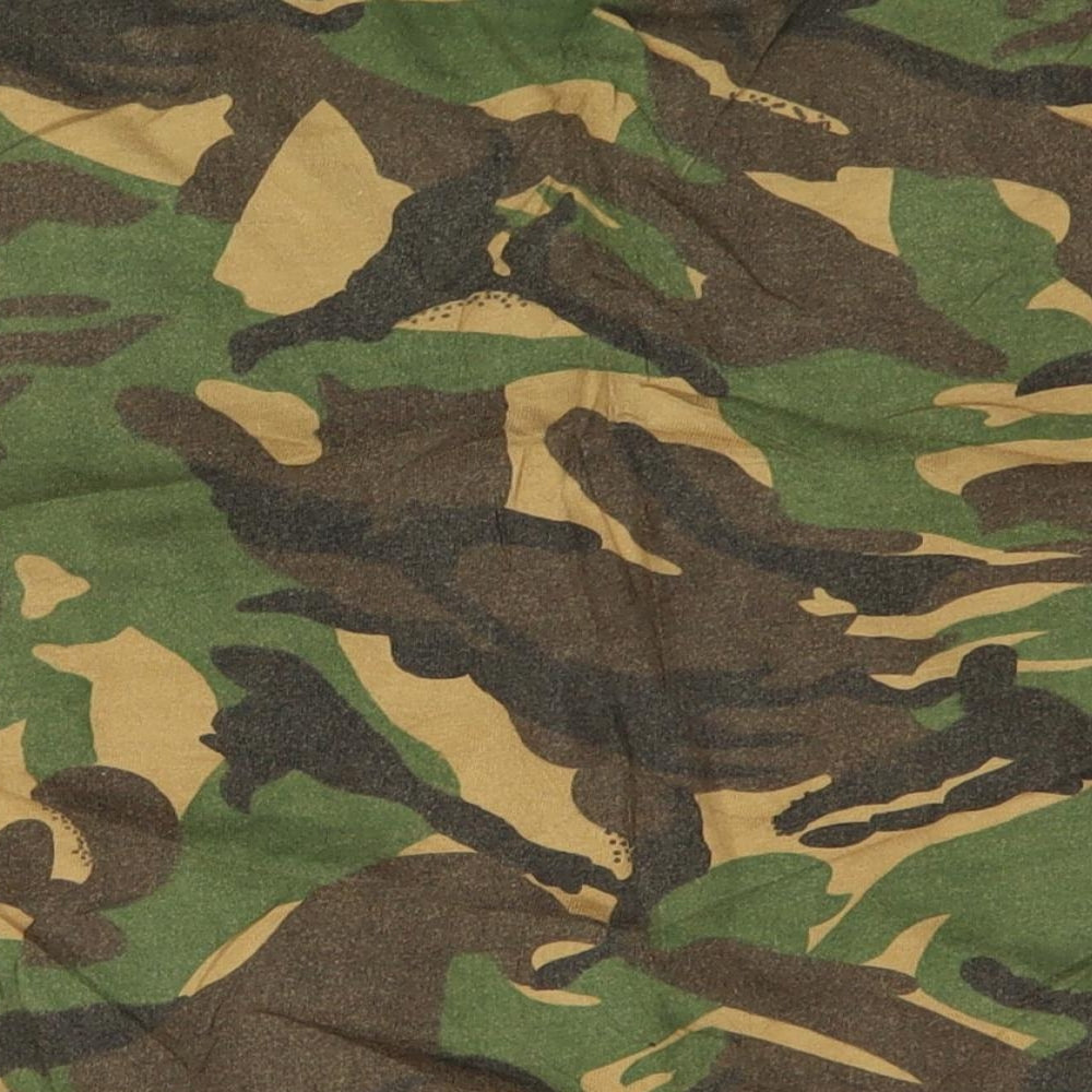 Kombat Boys Green Camouflage Basic T-Shirt Size 3-4 Years