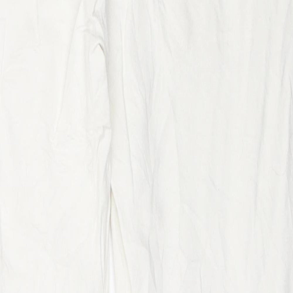 Preworn Womens White Denim Straight Jeans Size 28 L26 in