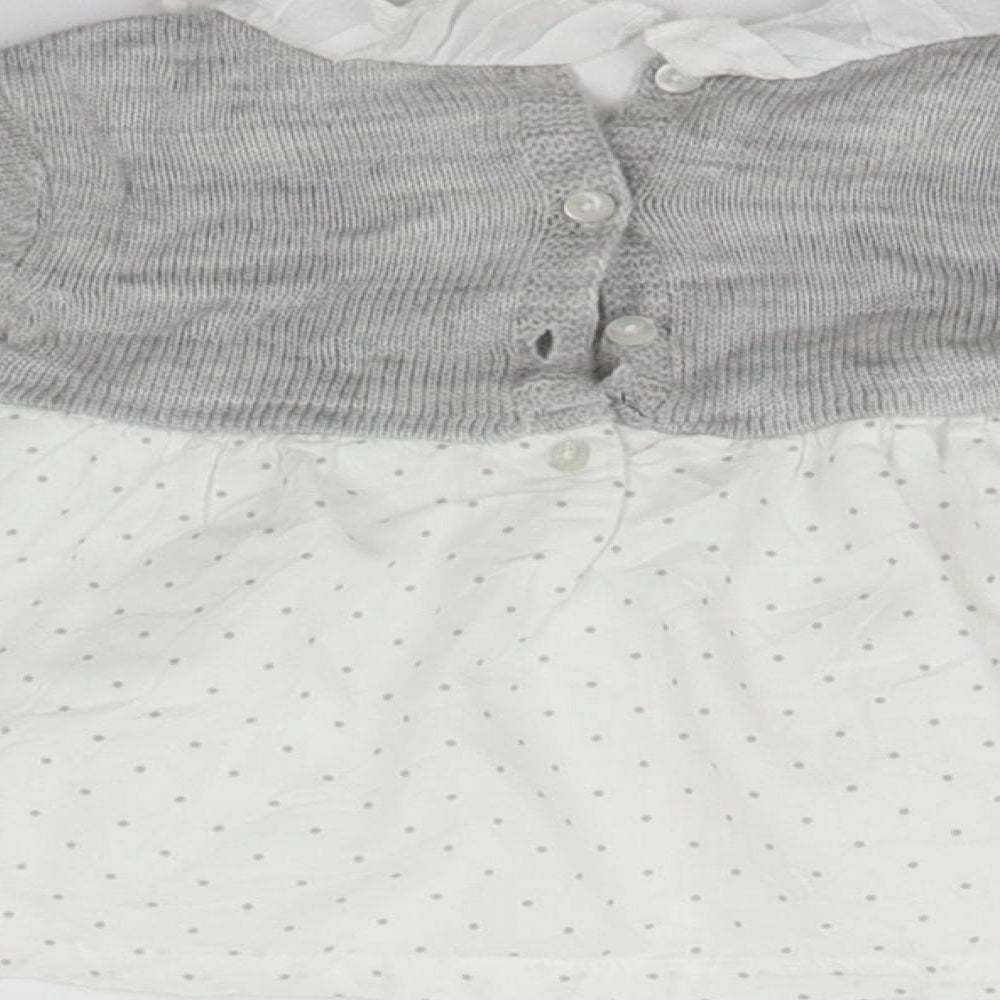 Matalan Girls Grey Pullover Jumper Size 3-6 Months