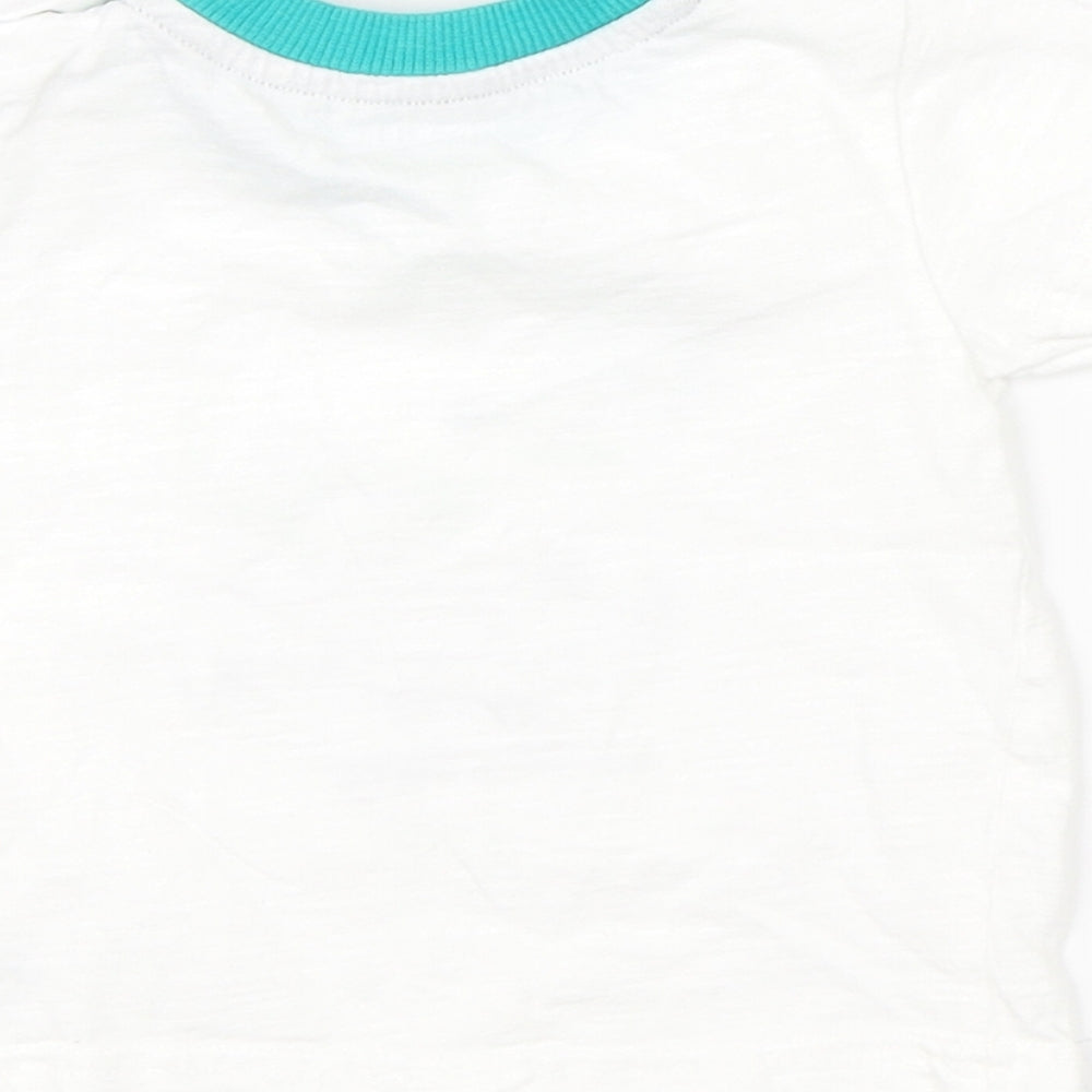 Nutmeg Baby White Basic T-Shirt Size 6-9 Months