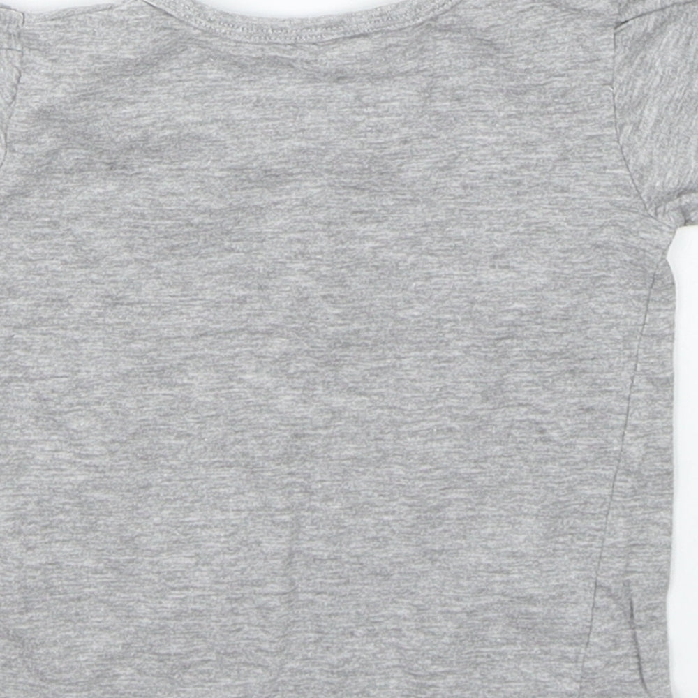 Preworn Girls Grey Basic T-Shirt Size 6-9 Months
