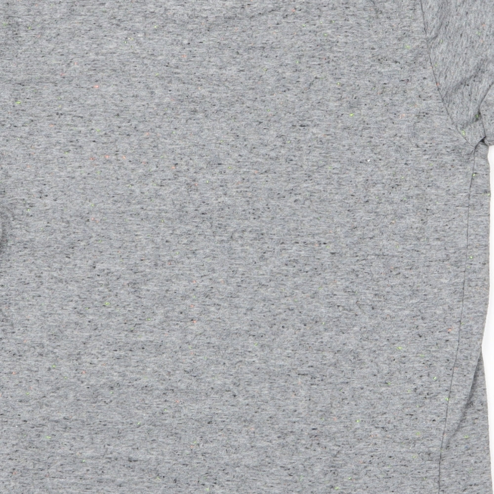 Nutmeg Boys Grey Spotted Pullover T-Shirt Size 6-7 Years