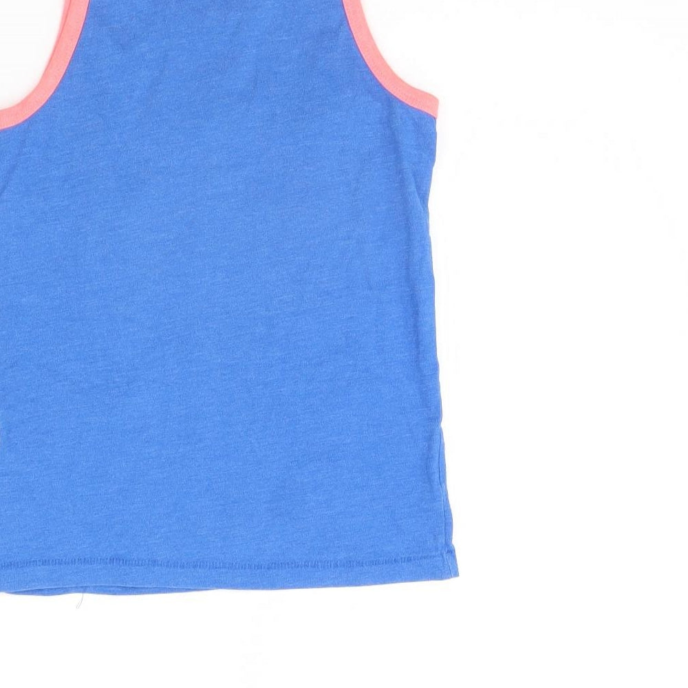 Brand and care label for Gap girls’ blue basic tank, size 8, years