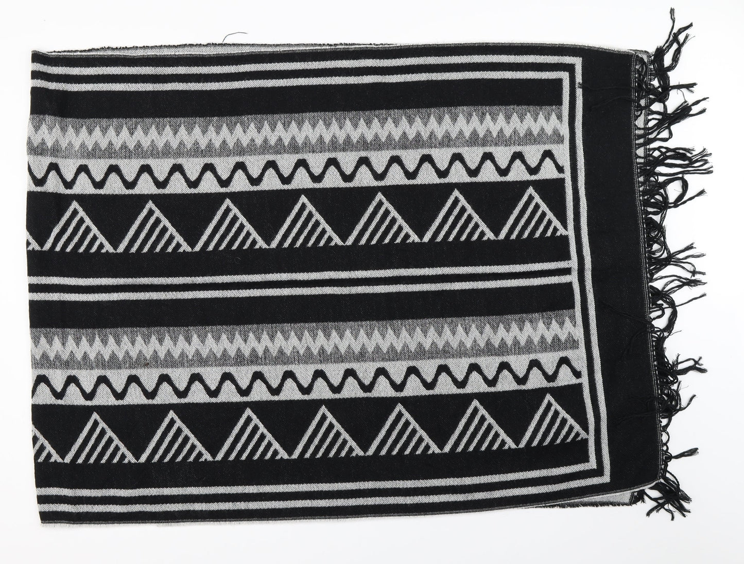 Preworn Womens Black Geometric Shawl/Wrap