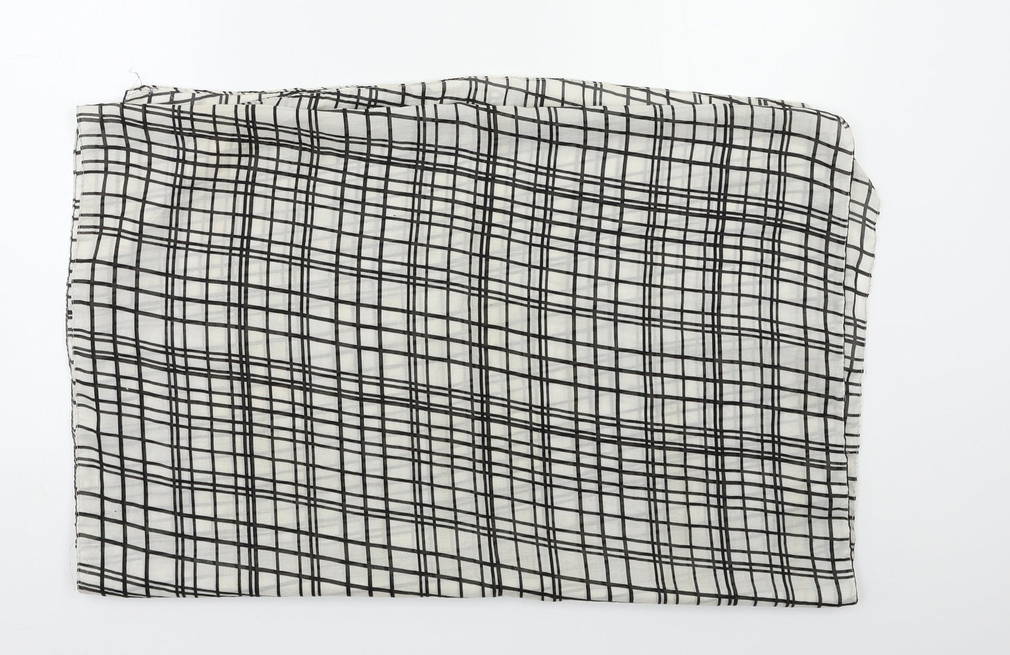 Preworn Womens White Plaid Scarf