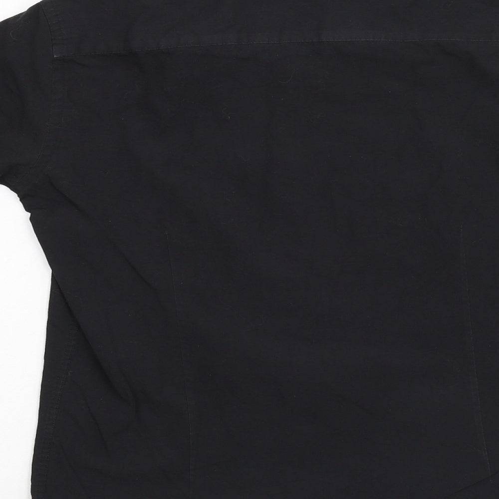 Taylor & Wright Mens Black Button-Up Size 15