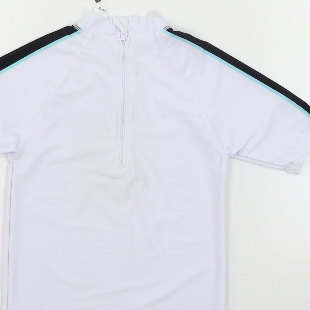 George Boys White Basic T-Shirt Size 6-7 Years - Surf top