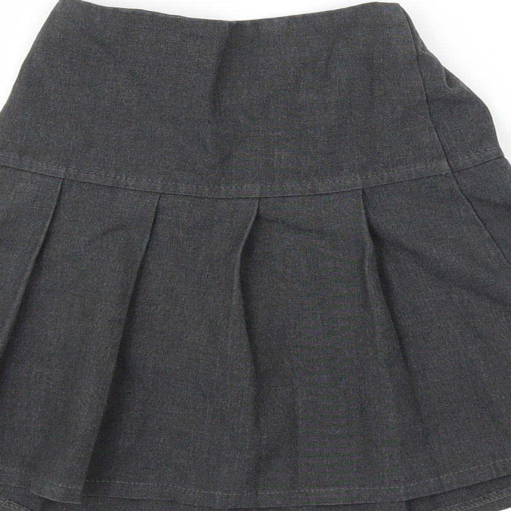 Marks & Spencer Girls Grey Pleated Skirt Size 7-8 Years