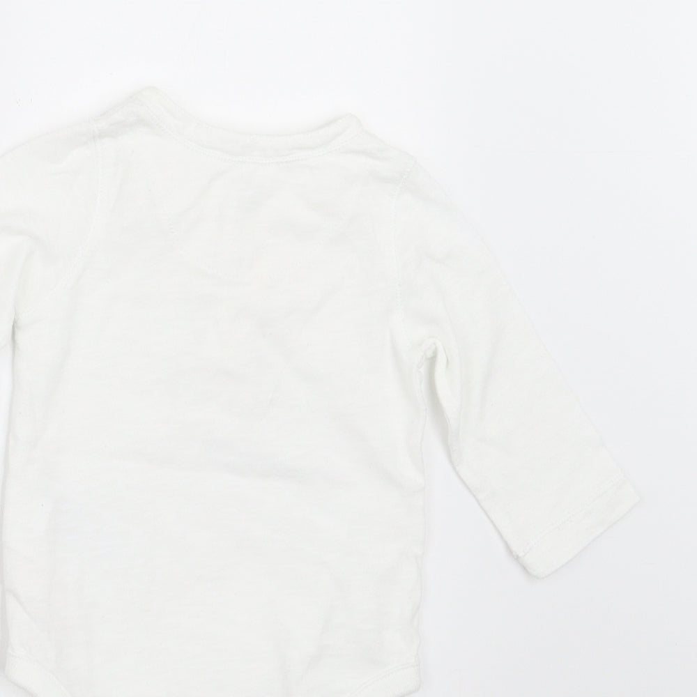 Gap Baby White Basic T-Shirt Size 3-6 Months - Body Suit