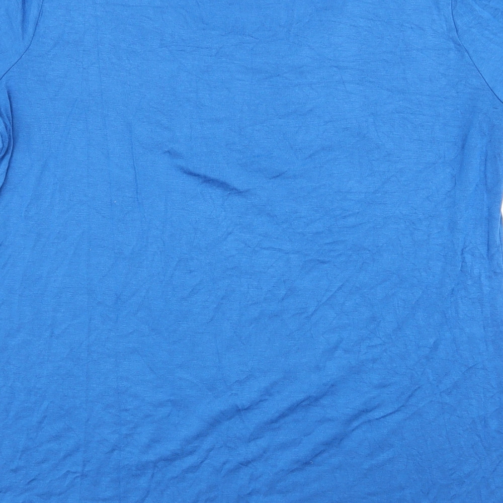 charlotte cold Womens Blue Geometric Basic T-Shirt Size M