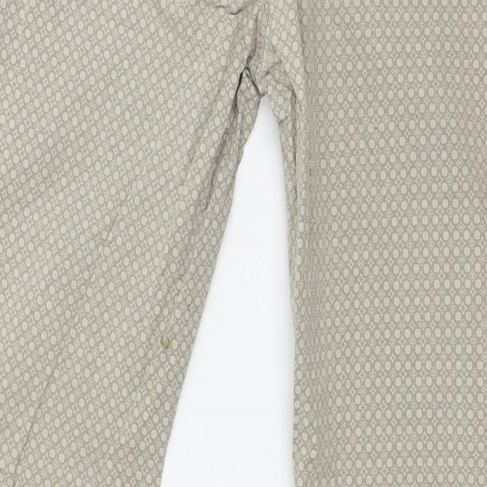 Preworn Womens Green Geometric Trousers Size 32 in L28 in