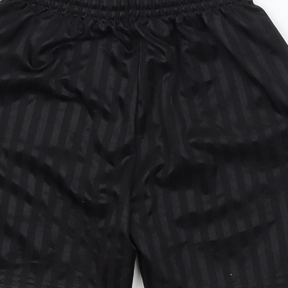 Preworn Boys Black Striped Denim Sweat Shorts Size 5-6 Years