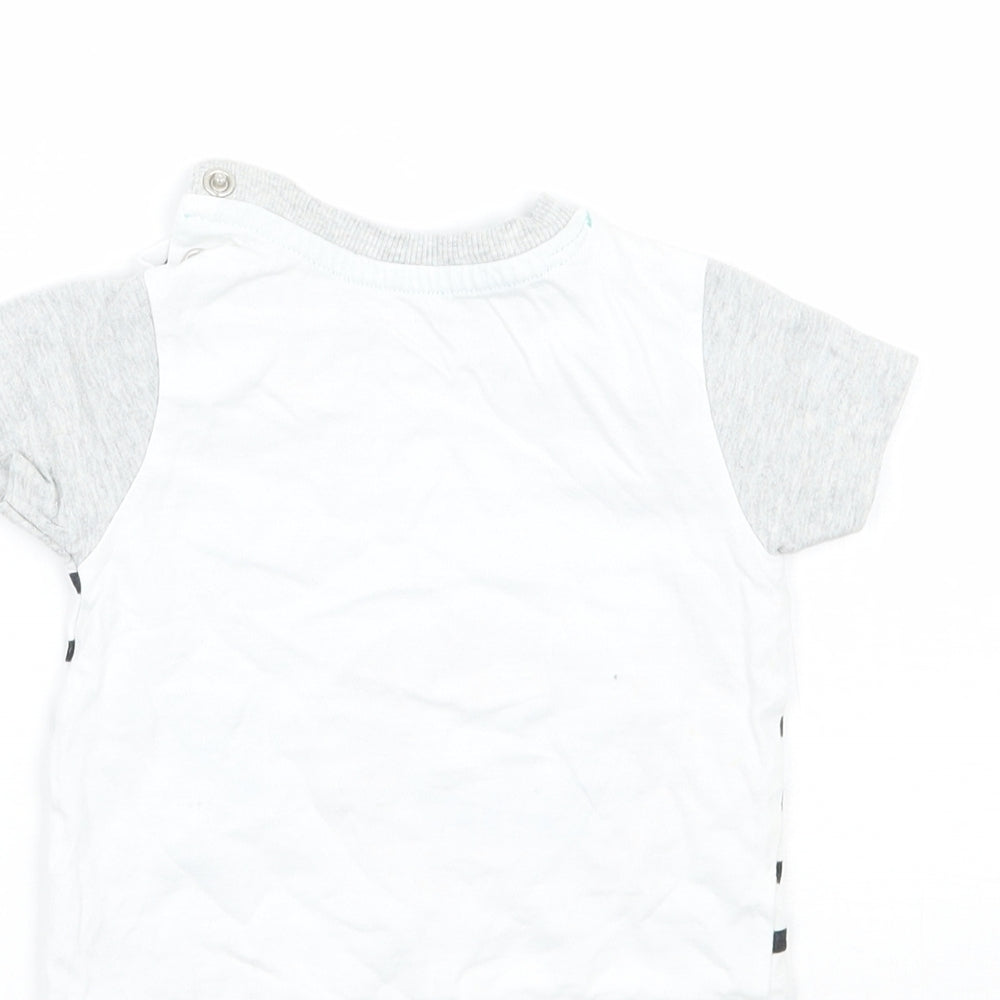 Nutmeg Baby White Striped Basic T-Shirt Size 3-6 Months