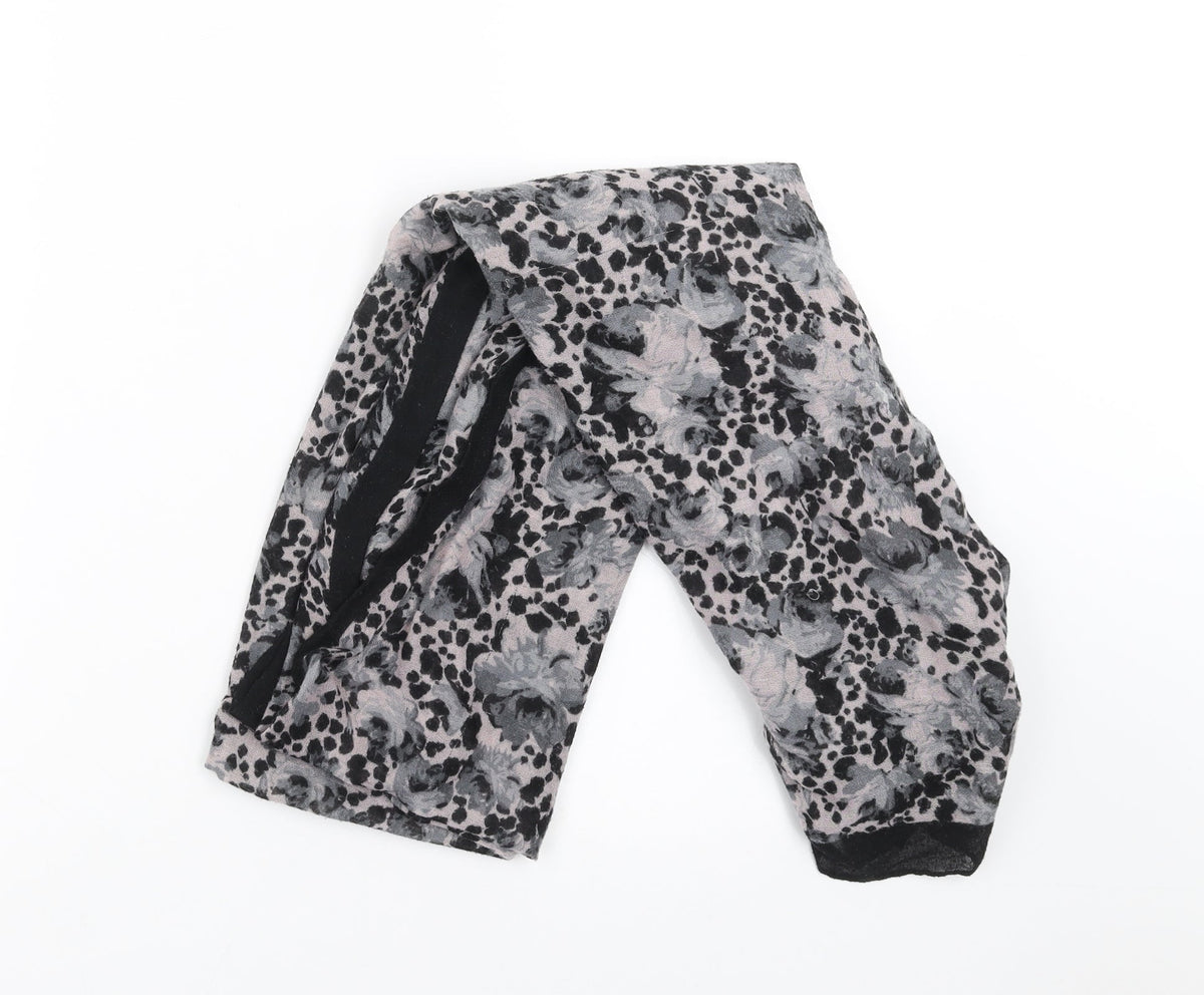 Preworn Womens Black Geometric Shawl/Wrap