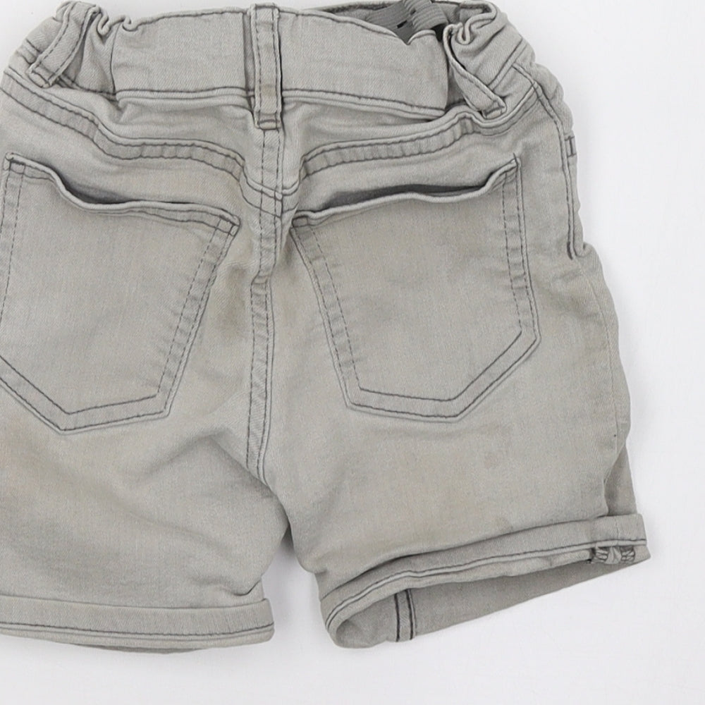 Primark Girls Grey Denim Sweat Shorts Size 2-3 Years