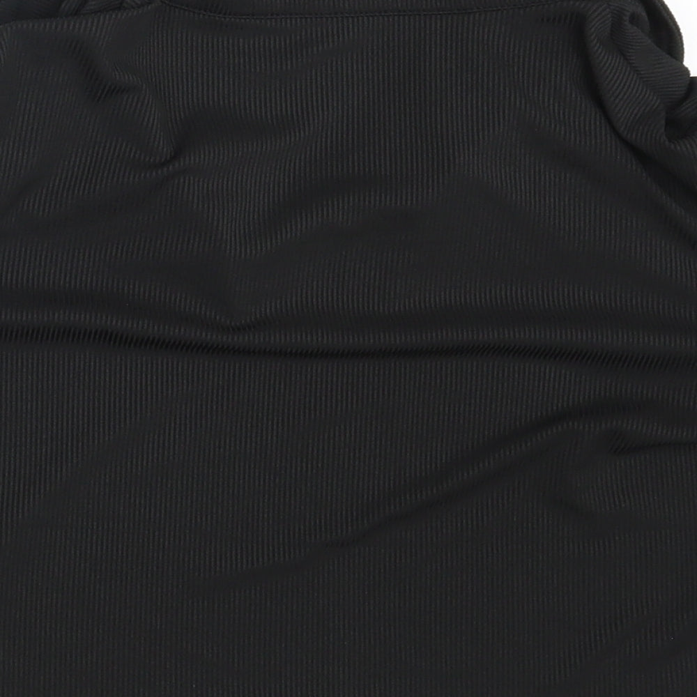 SheIn Womens Black Basic T-Shirt Size M