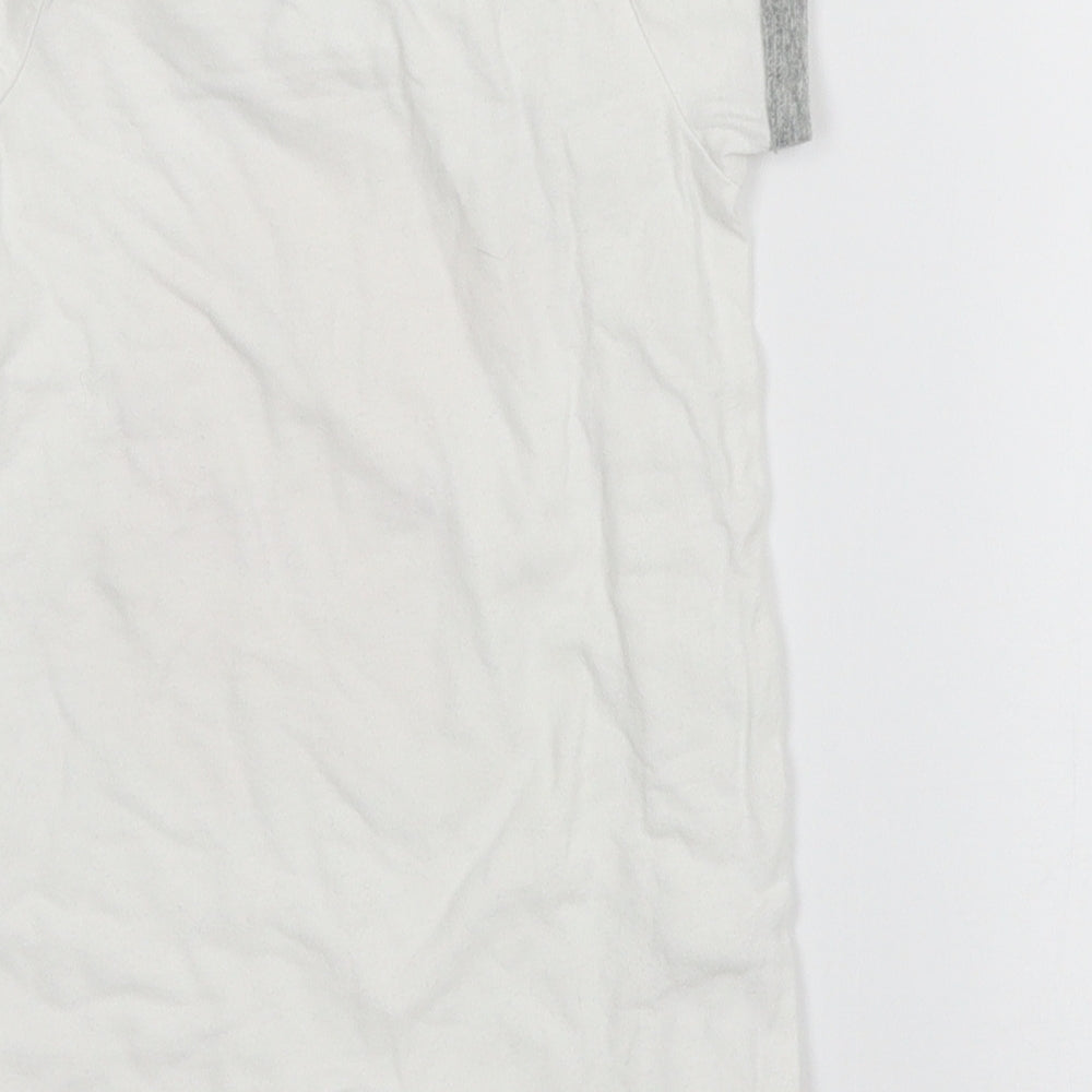H&M Baby White Geometric Jersey Babygrow One-Piece Size 0-3 Months - Winnie the Pooh