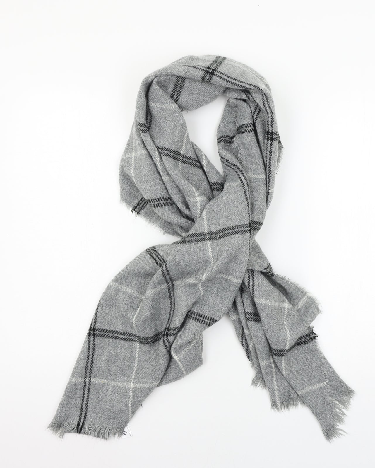 Preworn Womens Grey Plaid Knit Scarf