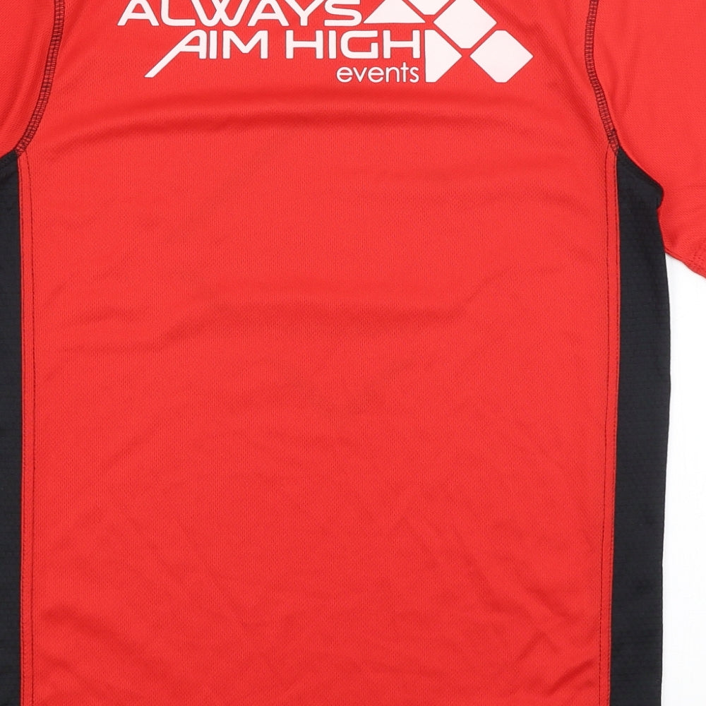 Titan Sports Mens Red Basic T-Shirt Size S