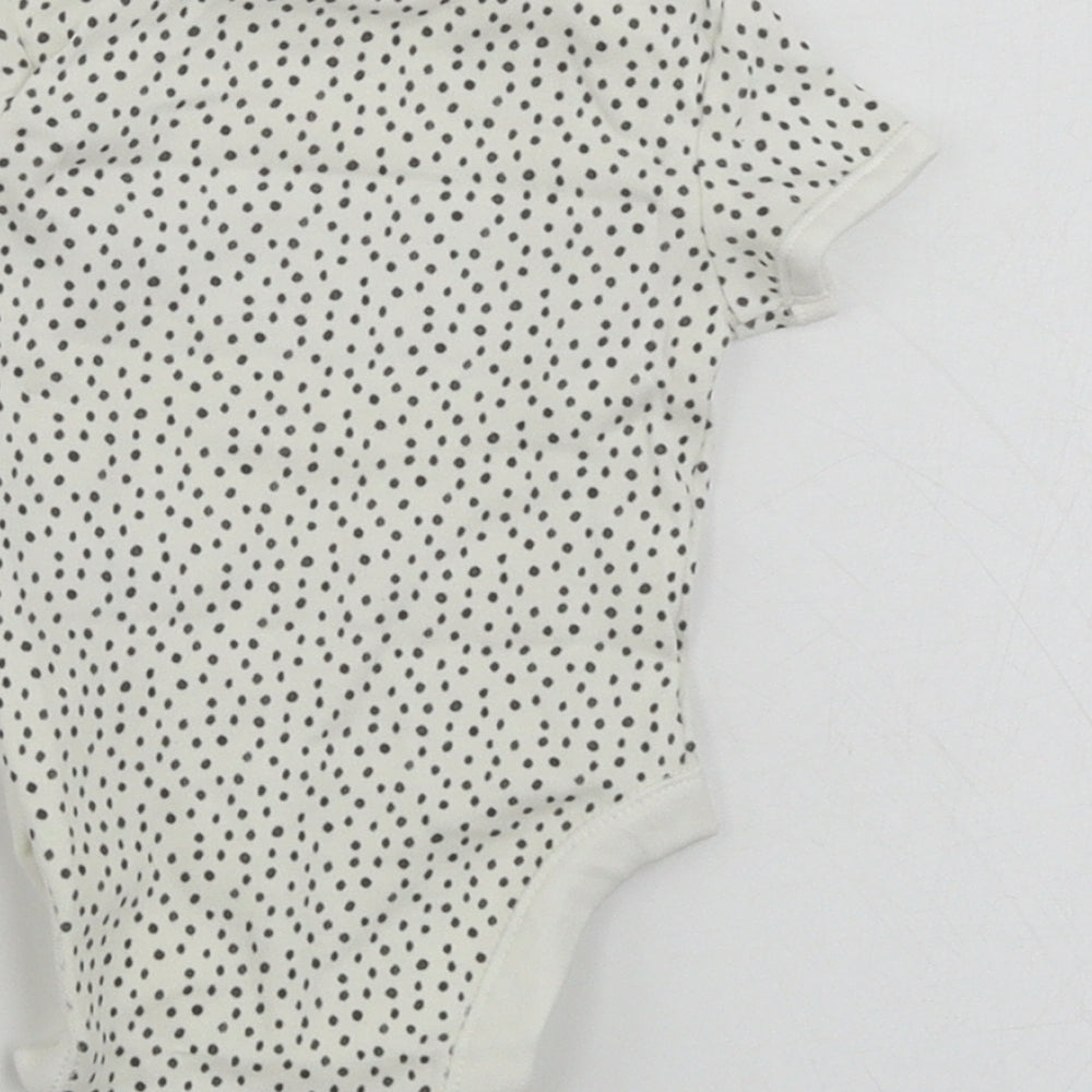 George Baby White Polka Dot Babygrow One-Piece Size 0-3 Months