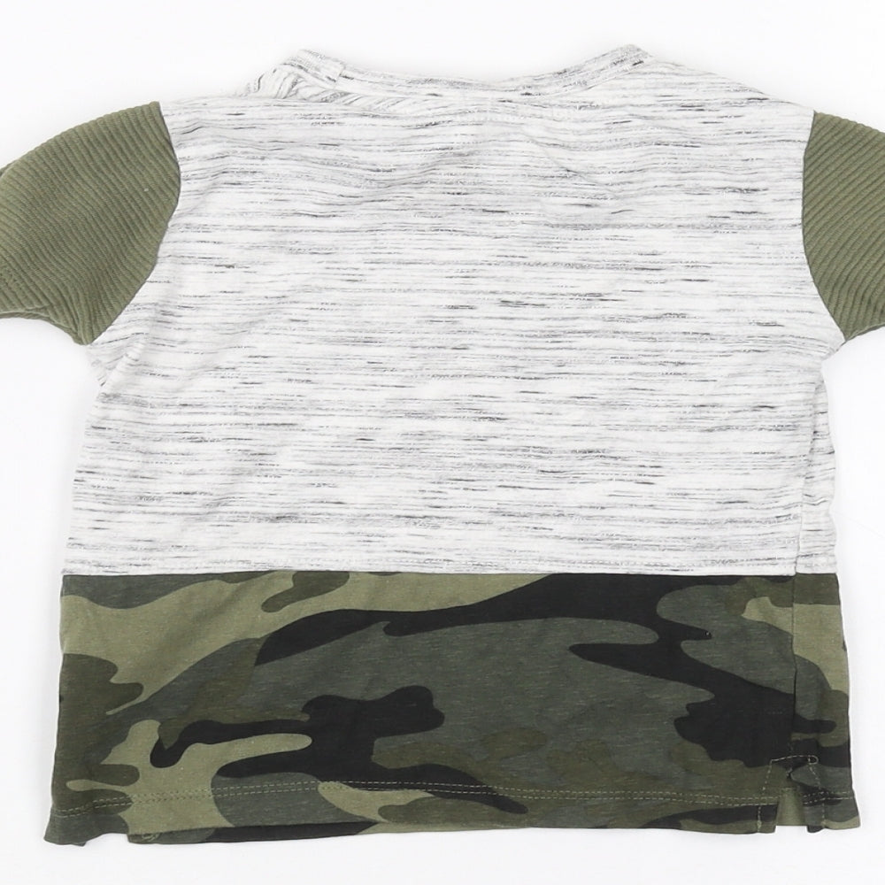 Primark Baby Green Camouflage Basic T-Shirt Size 12-18 Months