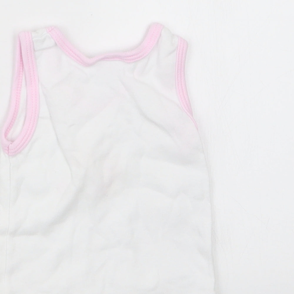 Just too Cute Girls White Basic T-Shirt Size 0-3 Months