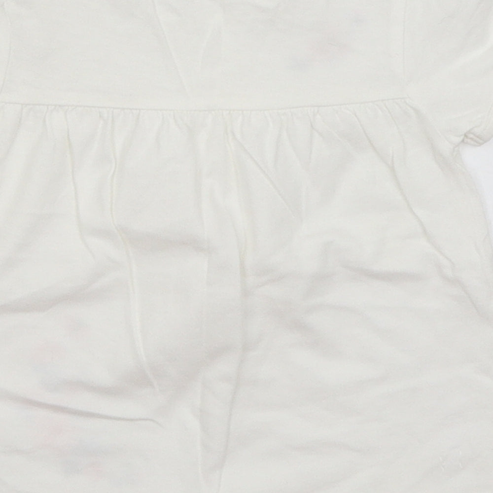 Little Nutmeg Baby White Basic T-Shirt Size 12-18 Months