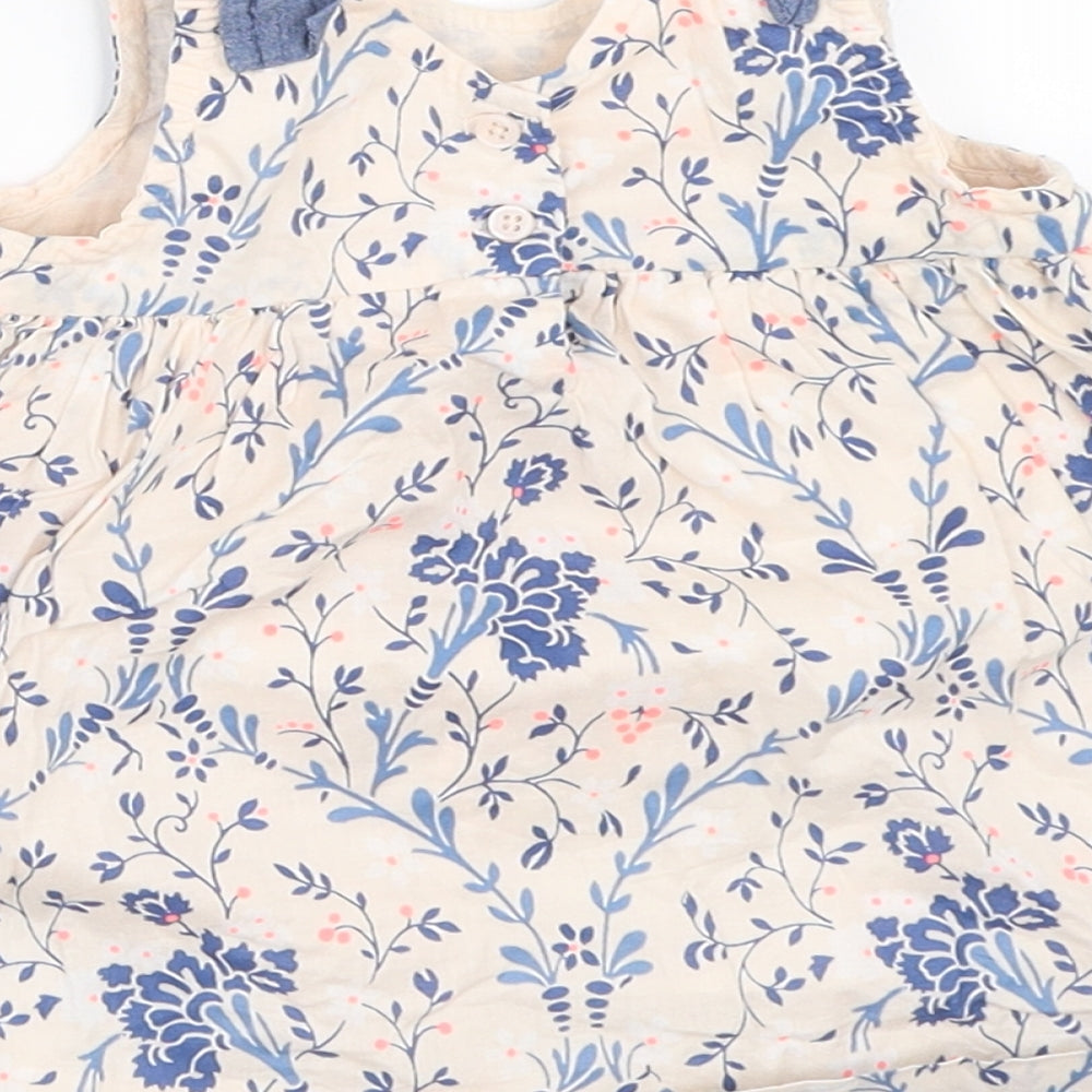 Gap Girls Beige Fit & Flare Size 3-6 Months