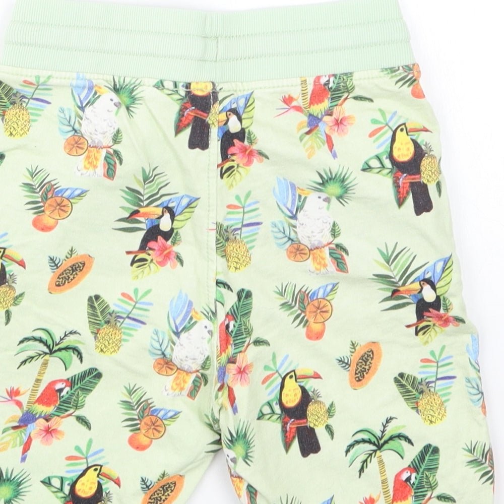 H&M Boys Green Geometric Sweat Shorts Size 7 Years
