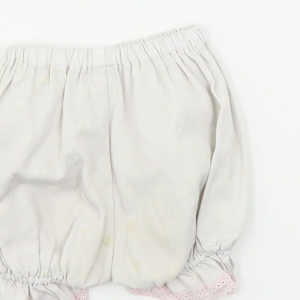 Preworn Girls White Polka Dot Cropped Trousers Size 3 Years