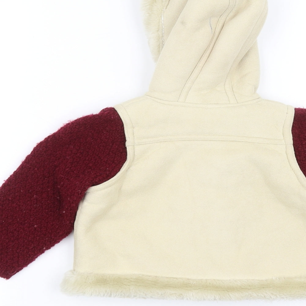 st bernard Baby White Jacket Size 9-12 Months