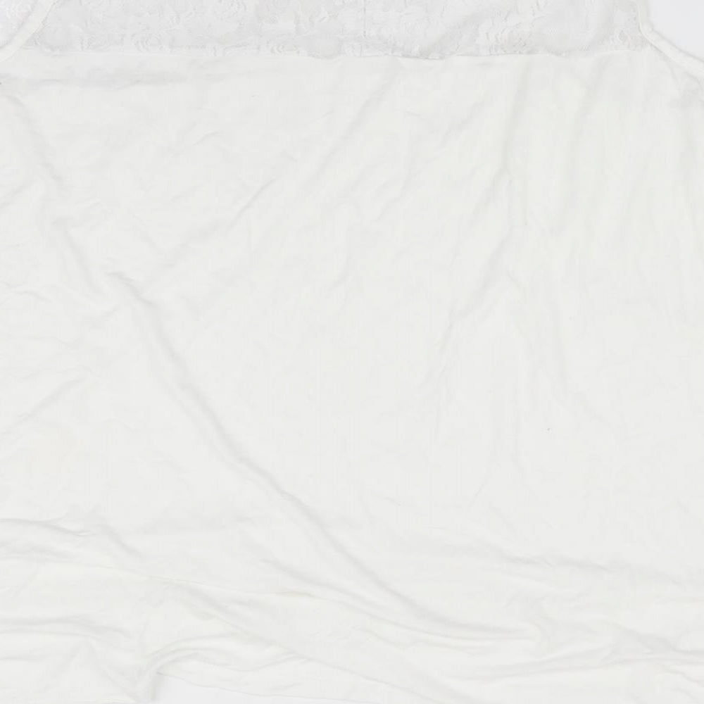 Studio Womens White Basic T-Shirt Size 24