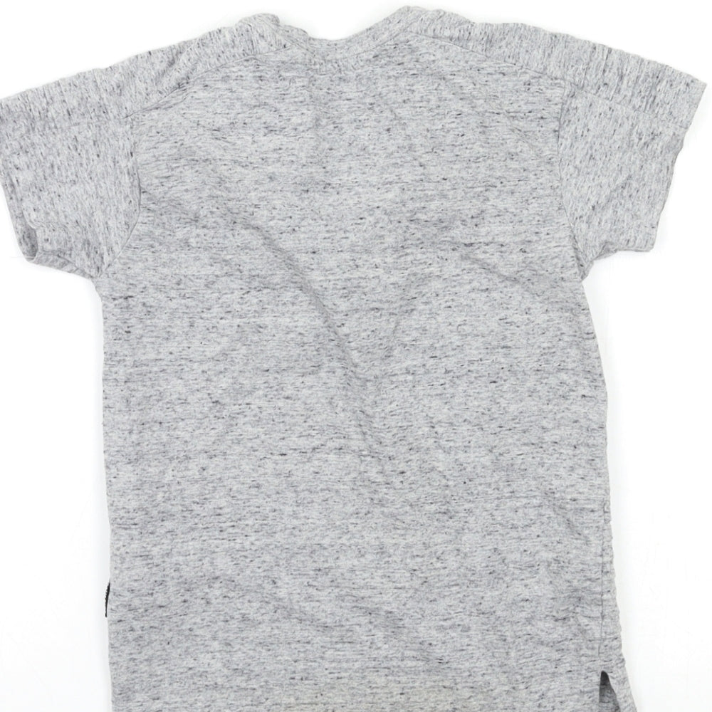 Primark Boys Grey Basic T-Shirt Size 5-6 Years