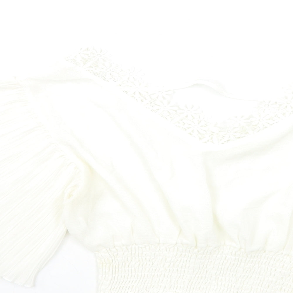 Preworn Womens White Basic Blouse Size S