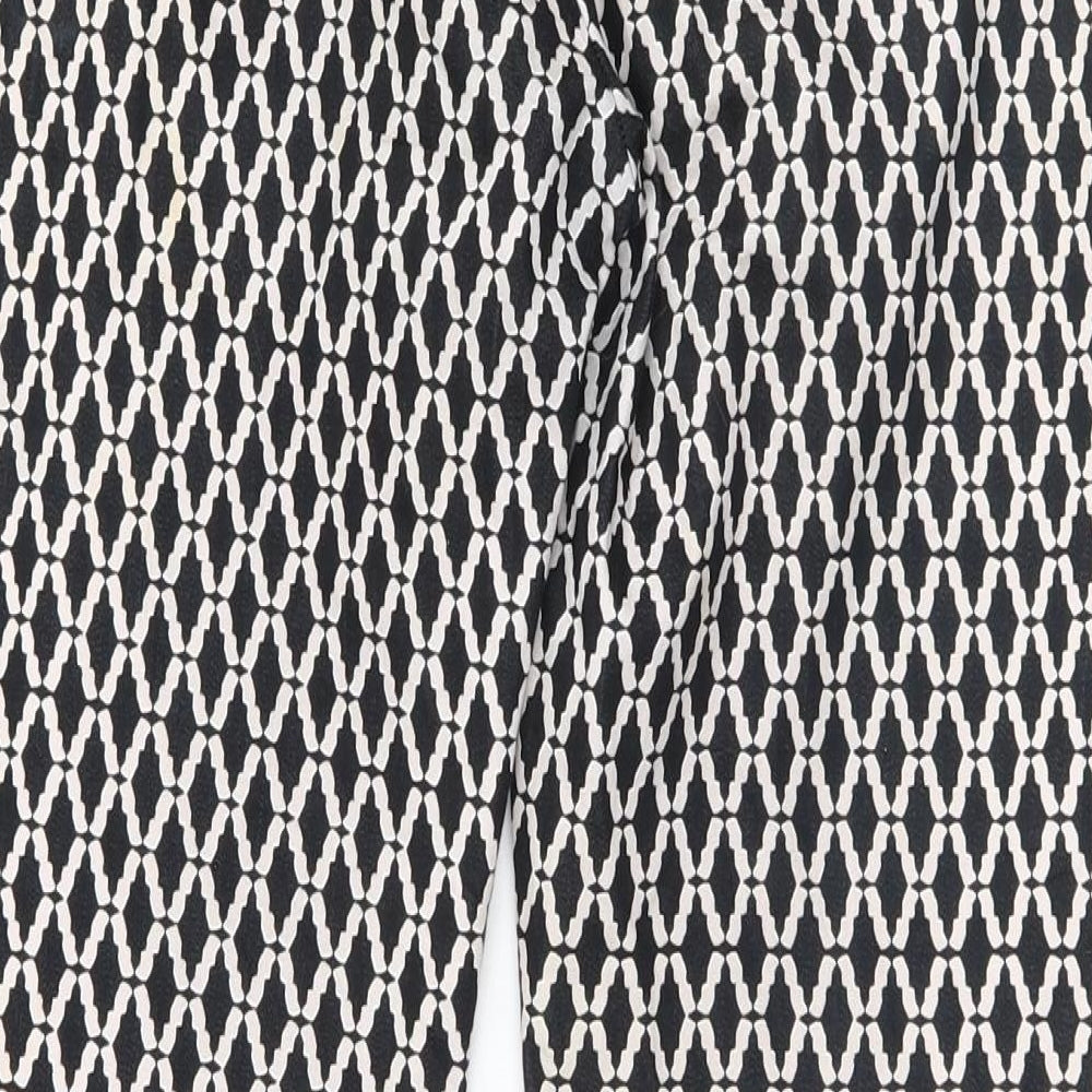 Preworn Womens Black Argyle/Diamond Trousers Size 28 L26.5 in