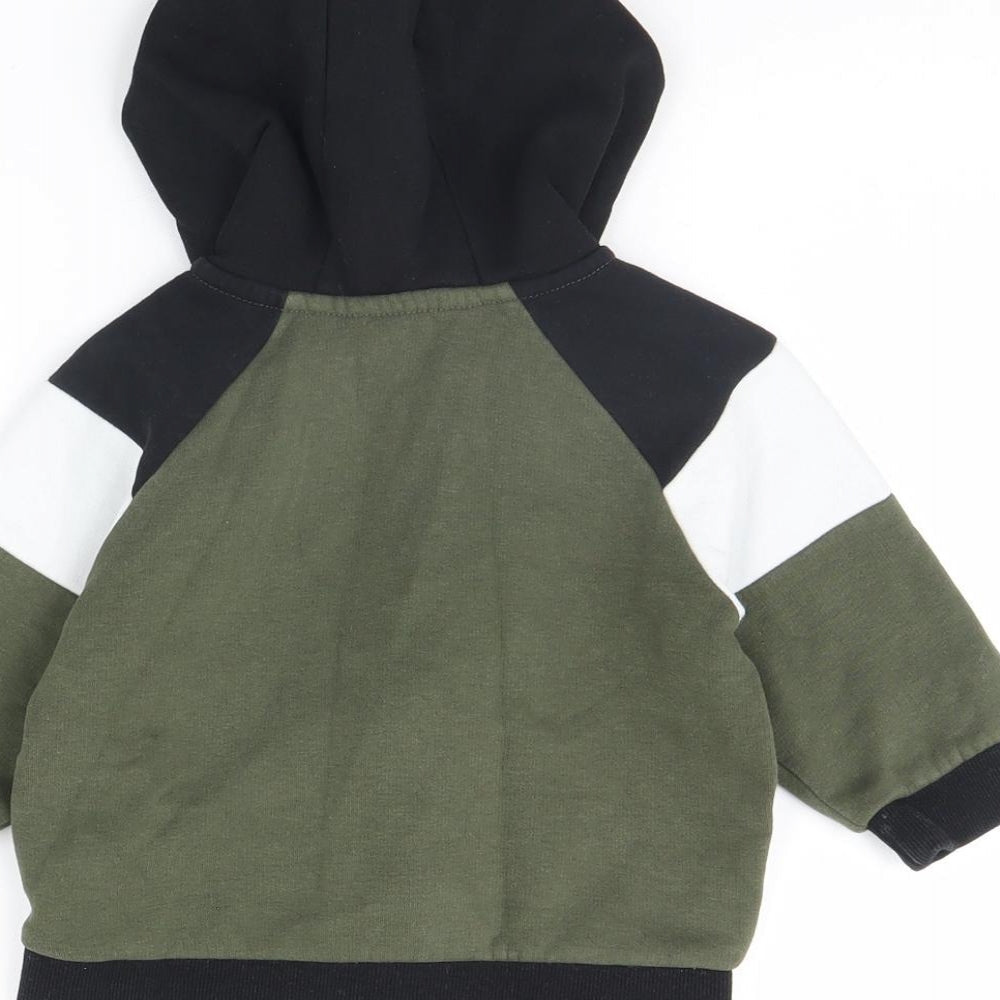 Preworn Baby Green Jacket Size 9-12 Months