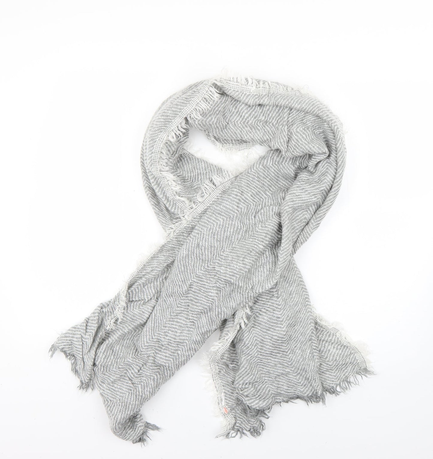 Preworn Womens Grey Argyle/Diamond Scarf