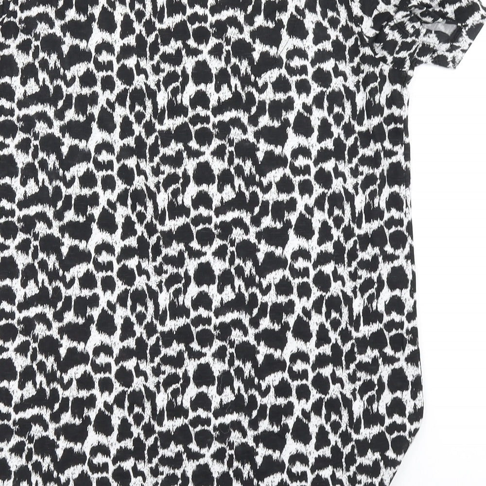 Nutmeg Womens Black Animal Print Basic T-Shirt Size 8