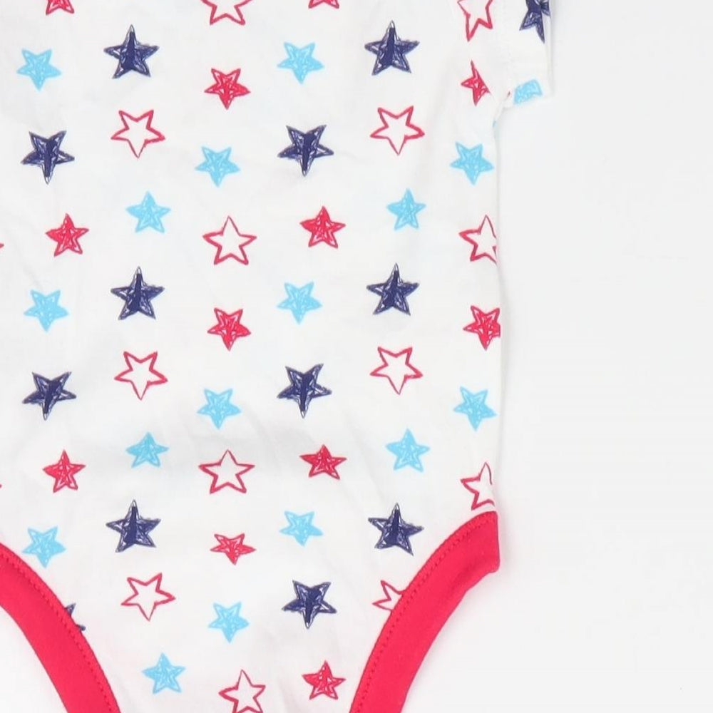 PEP & CO Boys White Geometric Romper One-Piece Size 0-3 Months - Star Print