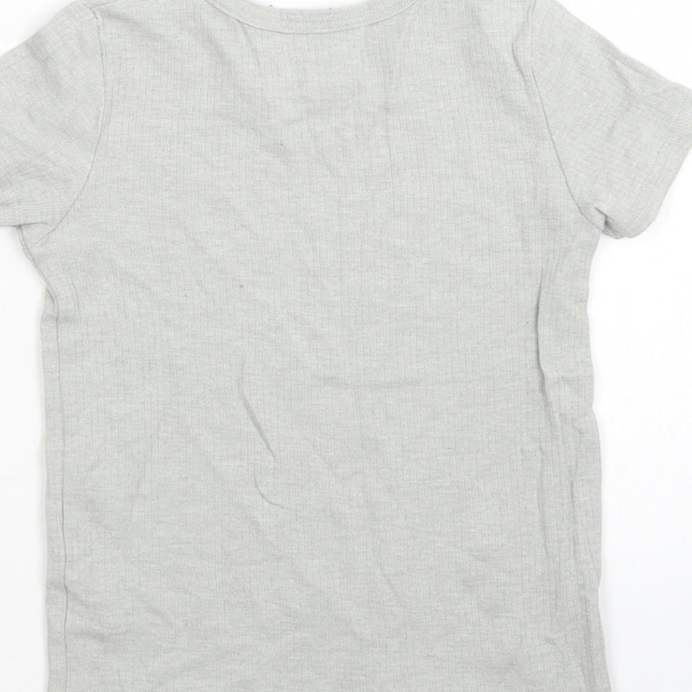 Primark Girls Grey Basic T-Shirt Size 6-7 Years
