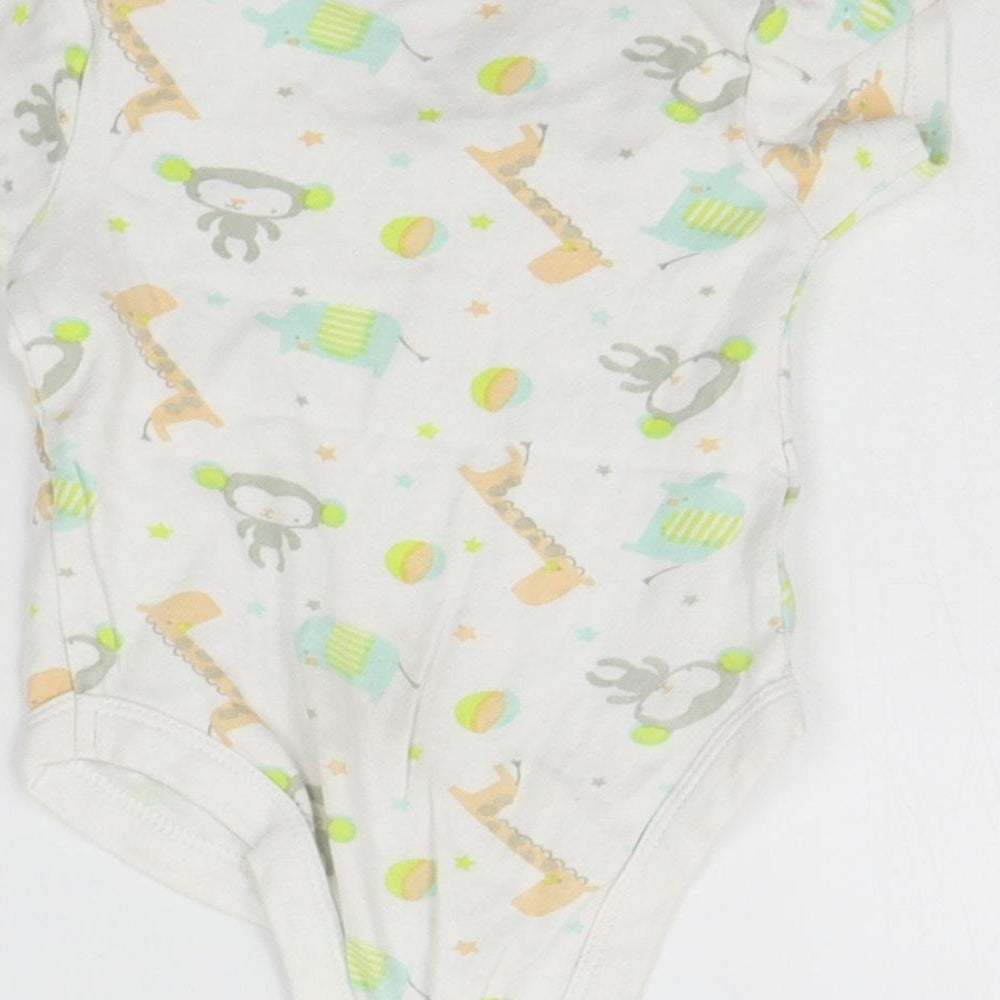 B&M Baby White Geometric Babygrow One-Piece Size 6-9 Months