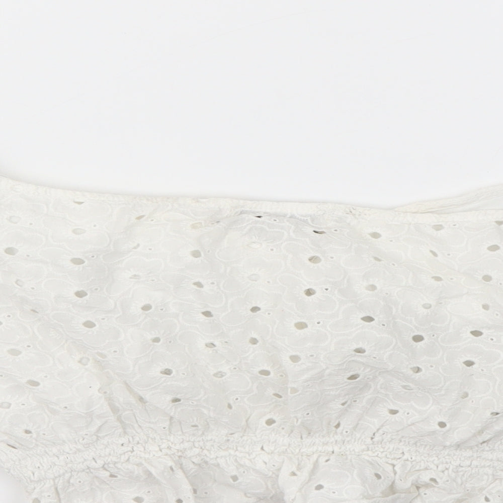 In the Style Womens White Basic T-Shirt Size 16
