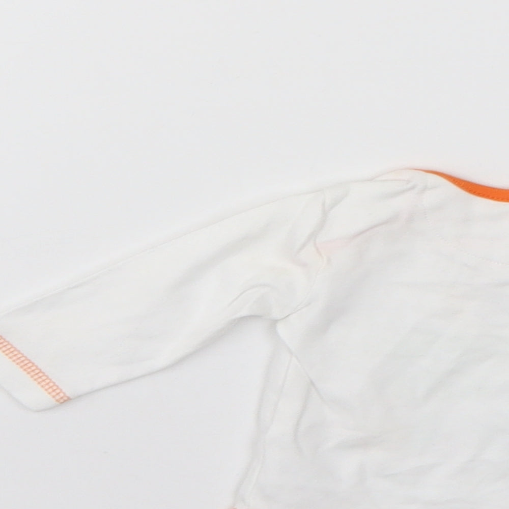 George Baby White Geometric Basic T-Shirt Size 0-3 Months