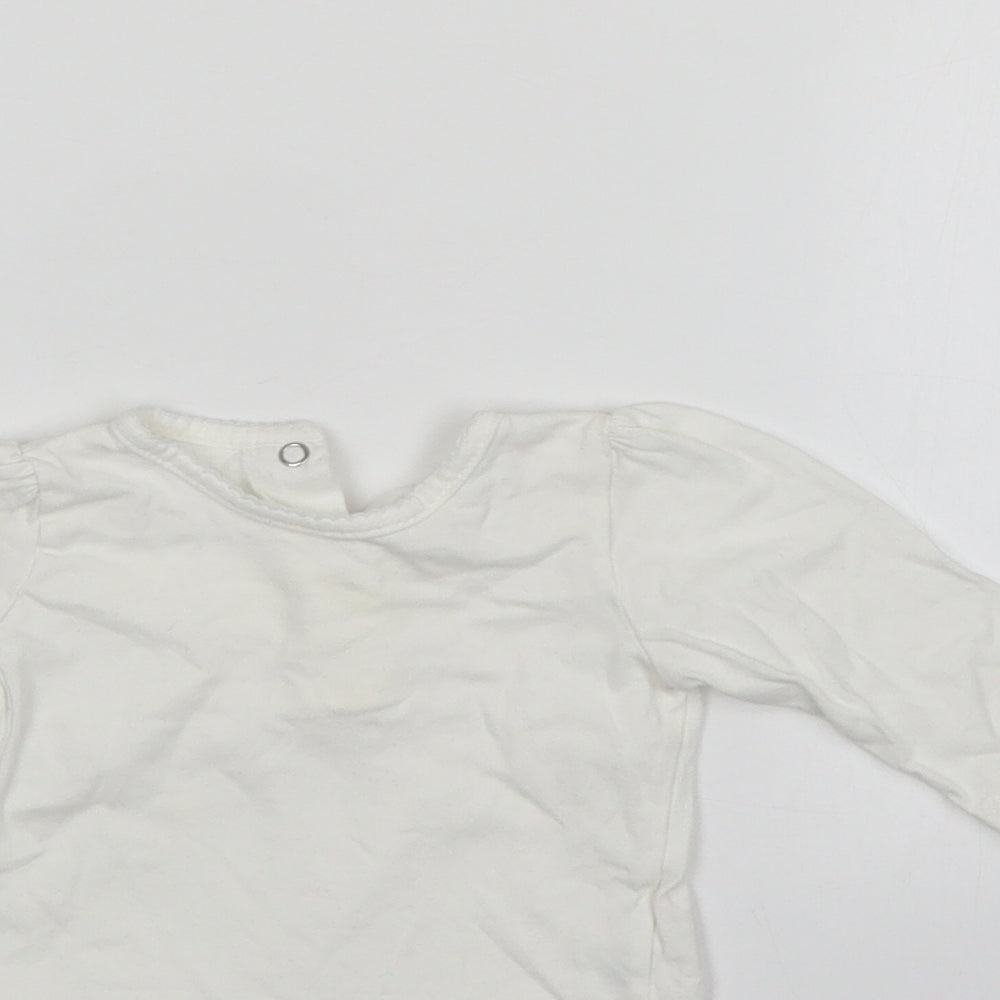 Preworn Girls White Pullover Jumper Size 0-3 Months