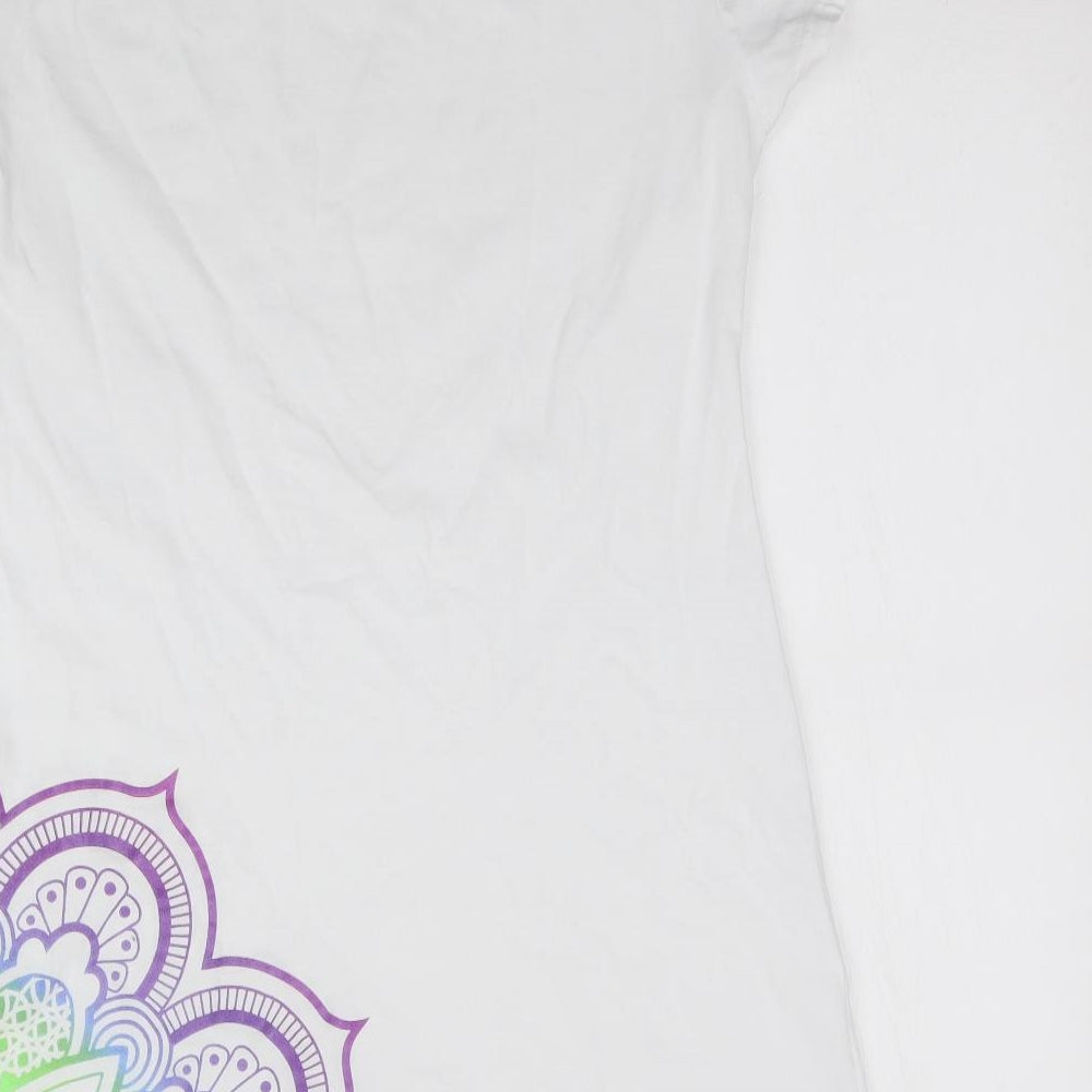 Preworn Womens White Basic T-Shirt Size M