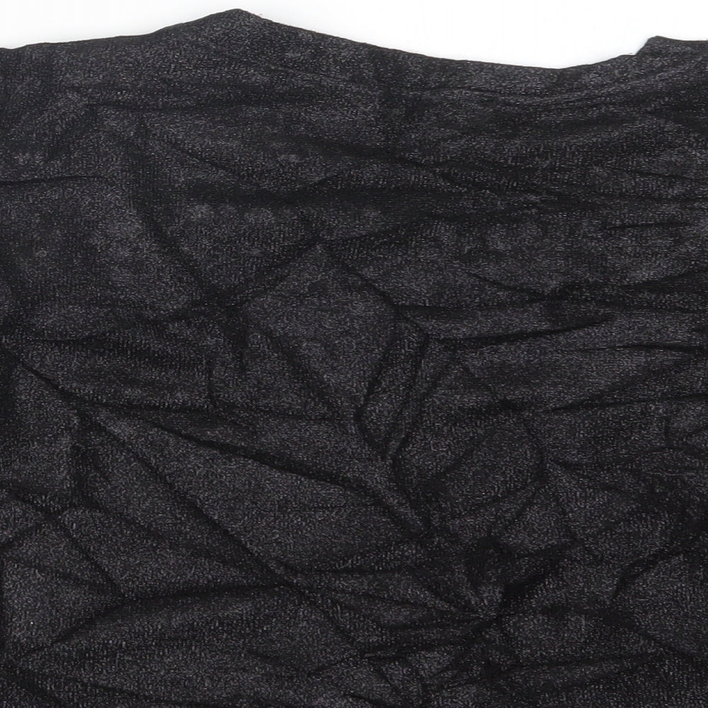 Light Before Dark Womens Black Cropped T-Shirt Size XS